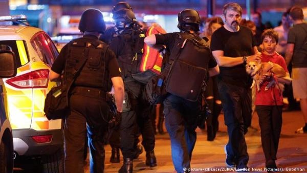 قتلى في انفجار يشتبه بأنه "إرهابي" بمانشستر