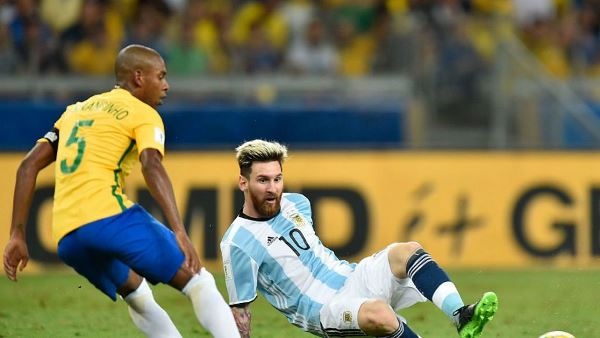 أرجنتين سامباولي تلحق الهزيمة الأولى ببرازيل تيتي