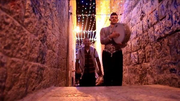 اعتقال مسحرين في القدس القديمة