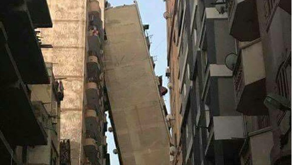 نجاة عشرات الأسر المصرية بعد ميلان برج سكني بالاسكندرية