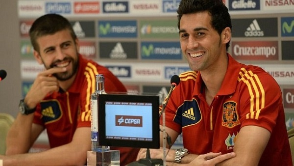 مدافع ريـال مدريد السابق ينتقد بيكيه
