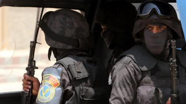 مقتل 5 من الشرطة المصرية بهجوم في الجيزة