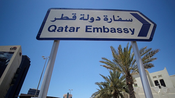 تشاد تقرر اغلاق سفارة قطر