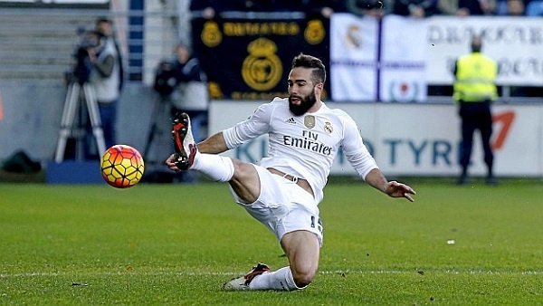 ريـال مدريد يجدد عقد كارفخال