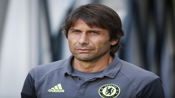 كونتي يتواصل شخصياً مع نجم روما لإقناعه بالانتقال