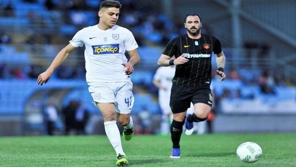 أرسنال يتعاقد مع لاعب يوناني