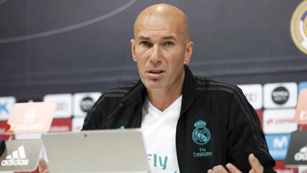 زيدان يكشف عن تشكيلة ريـال مدريد بمواجهة الكأس