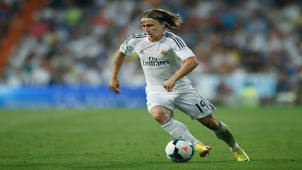 مودريتش يدفع المال للحكومة الإسبانية لتجنب السجن
