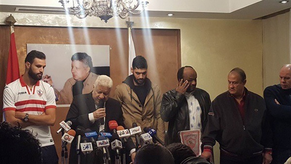مرتضى منصور ينسحب من سباق الرئاسة في مصر