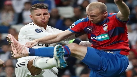 المدير الرياضي لمدريد يبحث مع راموس أزمات الفريق الأخيرة