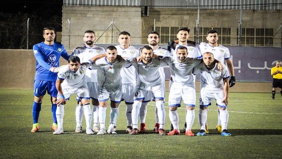 العميد الخليلي يعتلي صدارة دوري المحترفين