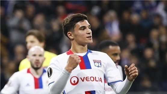 مدرب تشيلسي يطلب من الإدارة ضم لاعب ليون