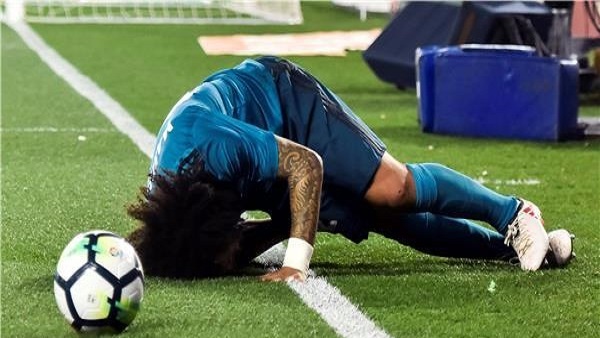 هل يفتقد ريـال مدريد لخدمات مارسيلو أمام سان جيرمان؟