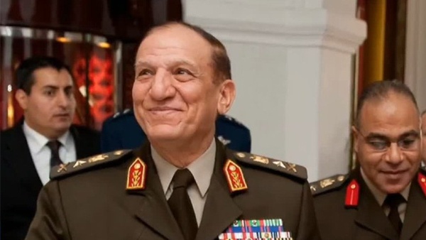 مصر: التحقيق مع الفريق عنان لترشحه للرئاسة