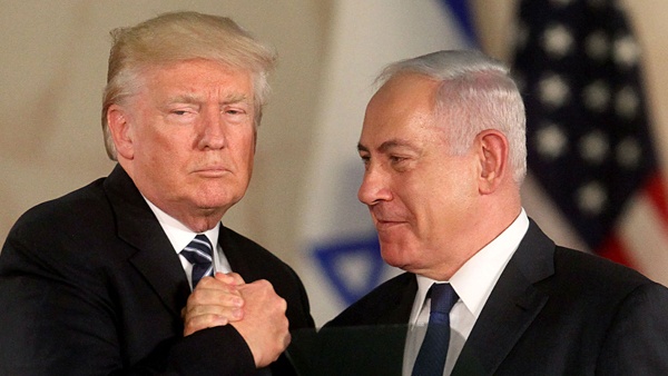 نتنياهو يدعو ترامب لافتتاح سفارته بالقدس