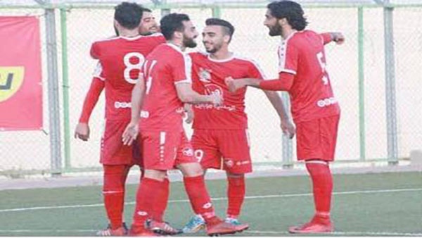 أهلي الخليل يحافظ على الصدارة رغم التعادل