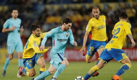 برشلونة يتعثر بالتعادل أمام لاس بالماس