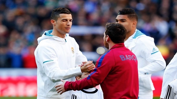رونالدو يطلب زيادة راتبه عن ميسي بمليون يورو