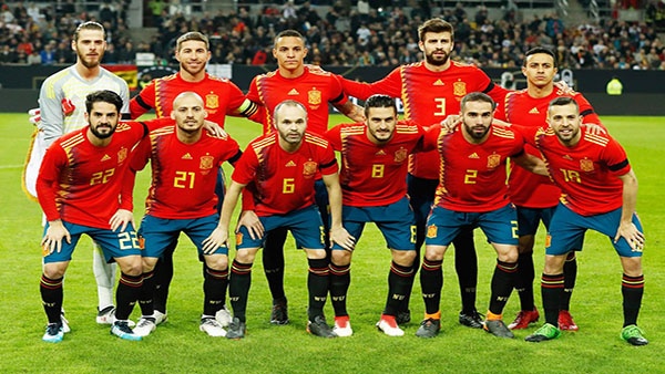 إسبانيا تحدد مكافآت الفوز بكأس العالم