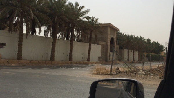 الرياض: إطلاق نار قرب قصر الملك سلمان