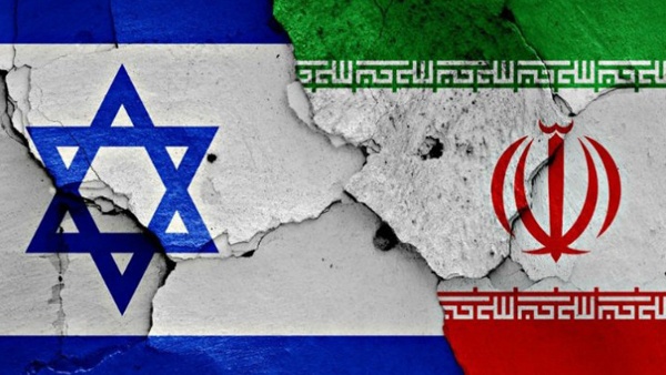 مسؤولون أمريكيون: اسرائيل تستعد للحرب