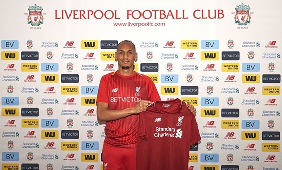 ليفربول يبرم أولى صفقاته