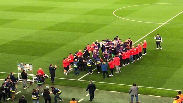 برشلونة يجد حلاً لمسألة الممر الشرفي أمام ريـال مدريد