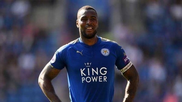 لاعب ليستر يريد إفساد وداعية فينغر