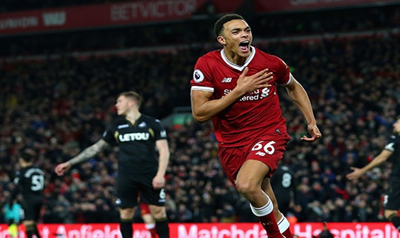 لاعب ليفربول الشاب يتحدى نفسه أمام رونالدو
