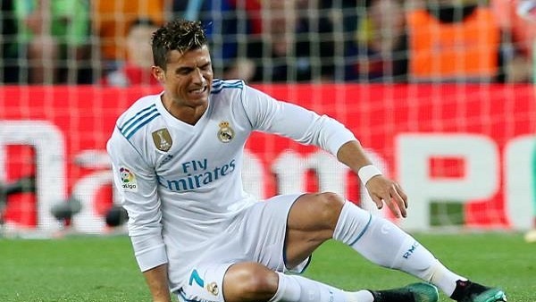 رونالدو قد يغيب عن مواجهة إشبيلية