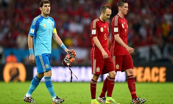 بسبب إنييستا وتوريس.. كاسياس يعاتب ريـال مدريد