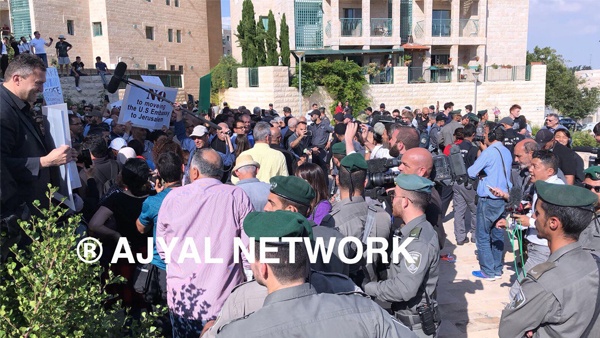 القدس: قمع مظاهرة منددة بنقل السفارة