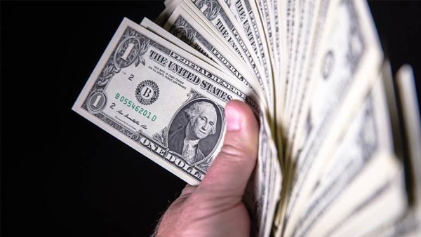 توقعات بارتفاع سعر صرف الدولار لـ 3.80 شيقل