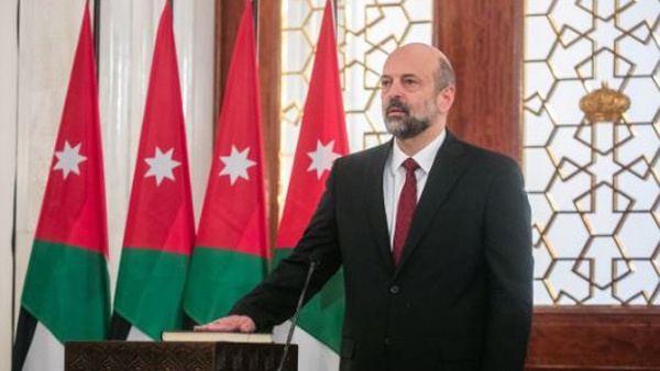 من هو الرزاز رئيس الحكومة الأردنية الجديدة