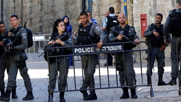 اعتقال سائق بالقدس بزعم محاولة دهس