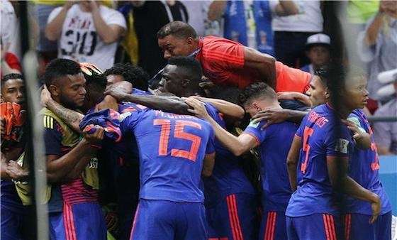 كولومبيا تحافظ على آمالها بالانتصار على بولندا