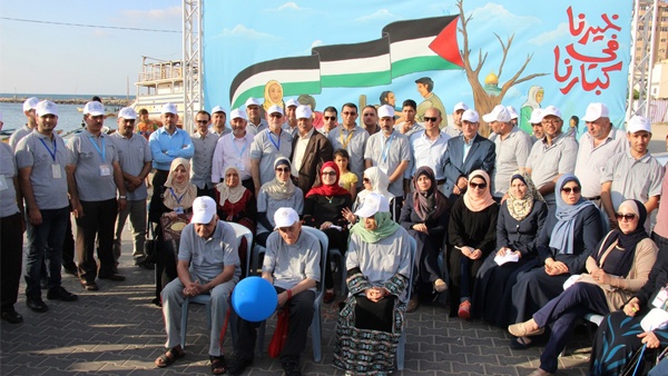 البنك الإسلامي الفلسطيني يرعى إطلاق جدارية خيرنا في كبارنا في قطاع غزة