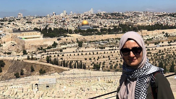 سلطات الاحتلال تمدد توقيف تركية للأسبوع الثالث