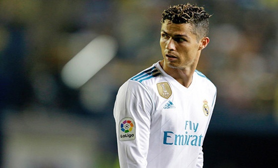 ريـال مدريد يطلب من متجره عدم انتاج قمصان رونالدو