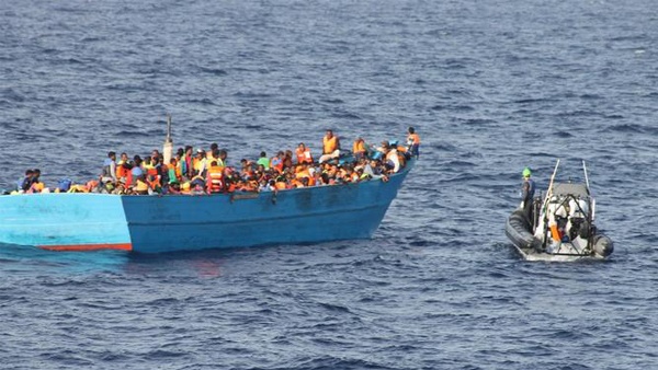 غرق قارب للمهاجرين يحمل 160 شخصا قبالة قبرص