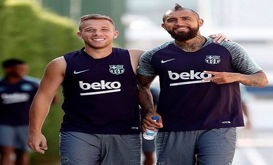 الوافدون الجدد لبرشلونة يأملون بتحقيق الألقاب