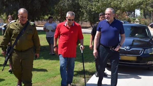 ليبرمان من غلاف غزة: الهدوء بالهدوء