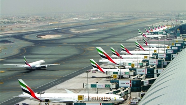 الحوثي تعلن قصف مطار دبي من طائرة مسيرة