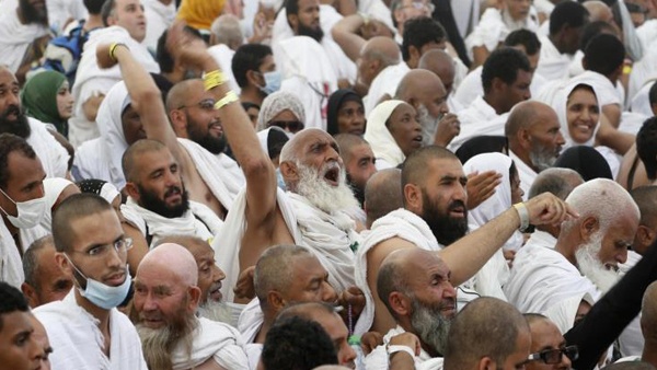 ضيوف الرحمن يختتمون مناسك الحج