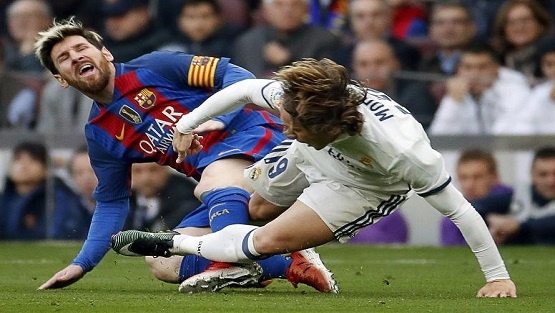 مودريتش لا يريد اللعب بجوار ميسي