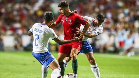 إيطاليا تفشل في تحقيق الانتصار للمباراة الرابعة توالياً