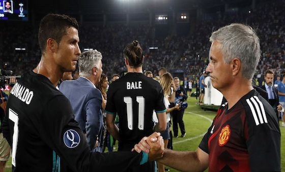 مورينيو رفض قدوم رونالدو إلى مانشستر يونايتد