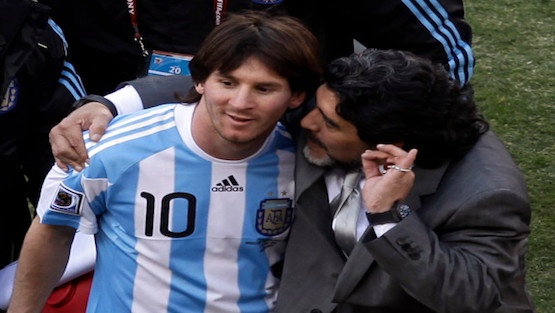 برشلونة يرد على تصريحات مارادونا بخصوص ميسي