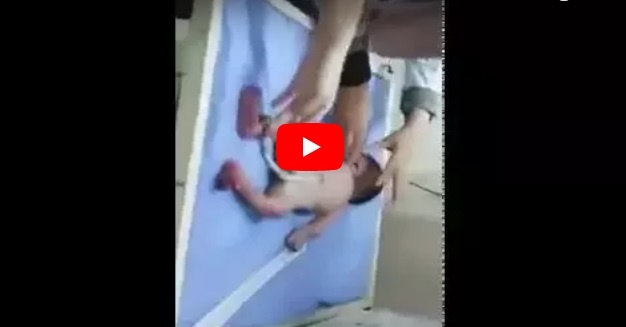 امرأة تلقي رضيعها بمرحاض مستشفى الولادة !