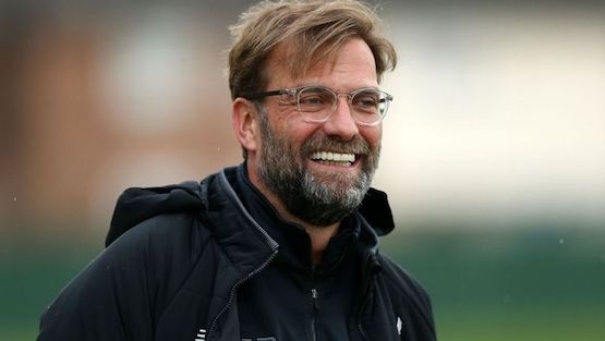 كلوب يرفع من معنويات لاعبه متذبذب الأداء